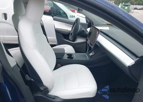 2022 Tesla Model Y Long Range Dual Motor All-Wheel Drive из США, поврежденный, VIN 7SAYGAEE9NF467163